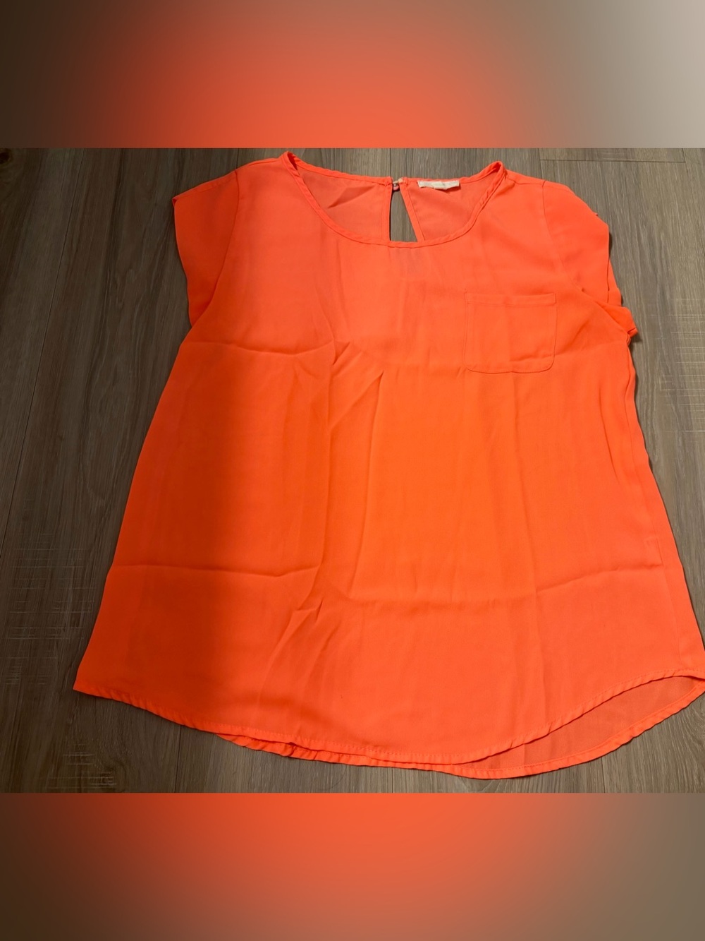 E & M (Size M)